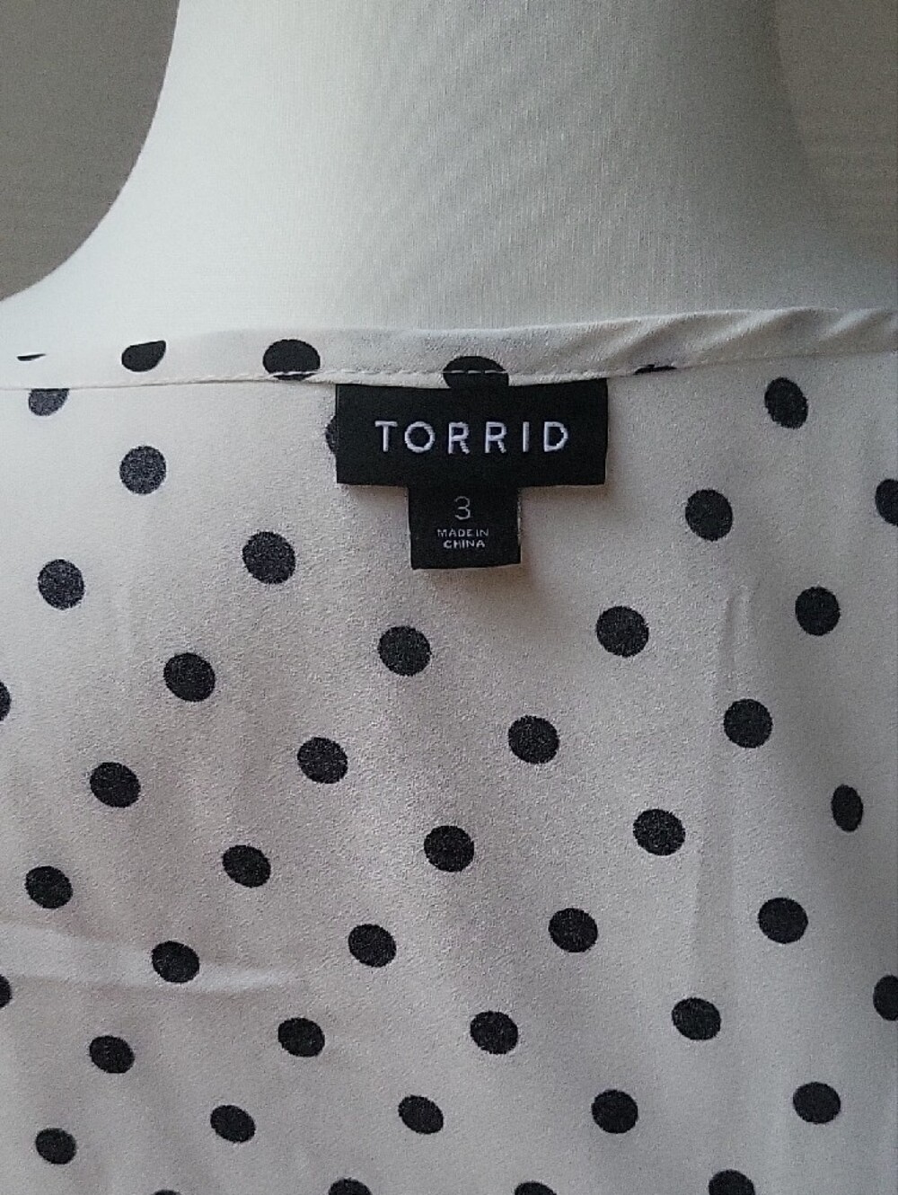 Torrid White Black Polka Dot Smocked Peplum Blouse Size 3 (3X) - Picture 11 of 16